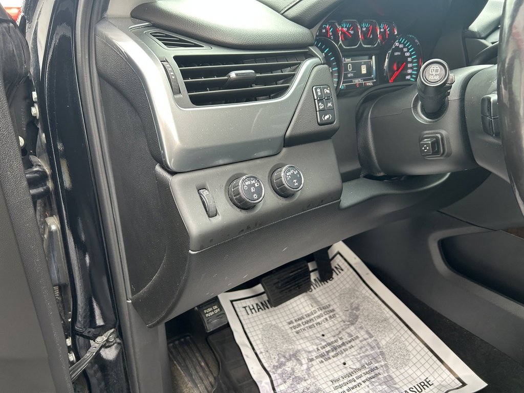 Used 2018 Chevrolet Tahoe LT w/ Luxury Package image 8