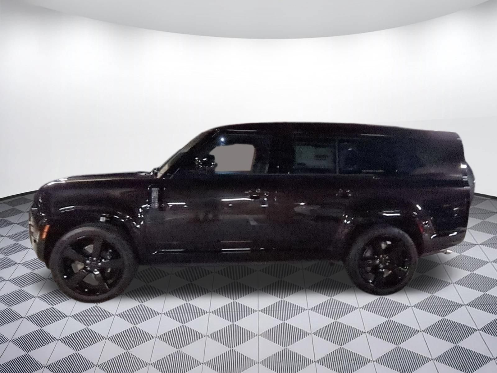 New 2026 Land Rover Defender 130 V8 AWD/4WD image 2