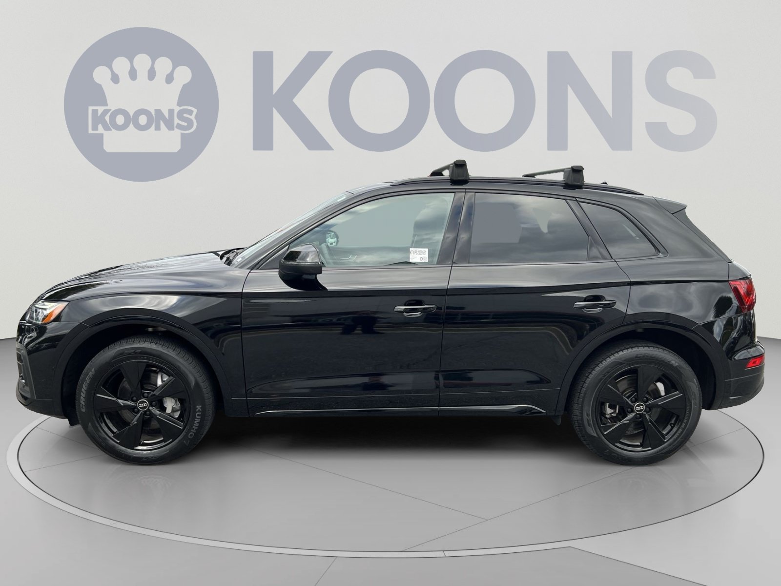 Used 2025 Audi Q5 2.0T Premium w/ Convenience Plus Package AWD/4WD image 2