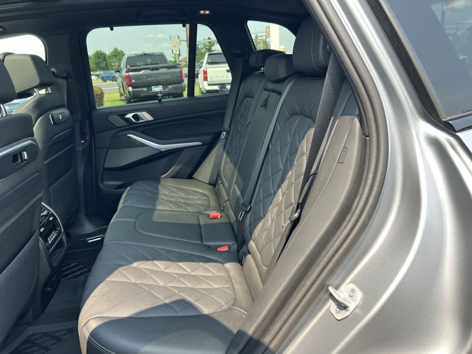 Used 2025 BMW X5 M60i w/ Executive Package AWD/4WD image 25