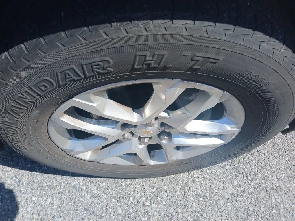Used 2018 Chevrolet Traverse LT AWD/4WD image 29