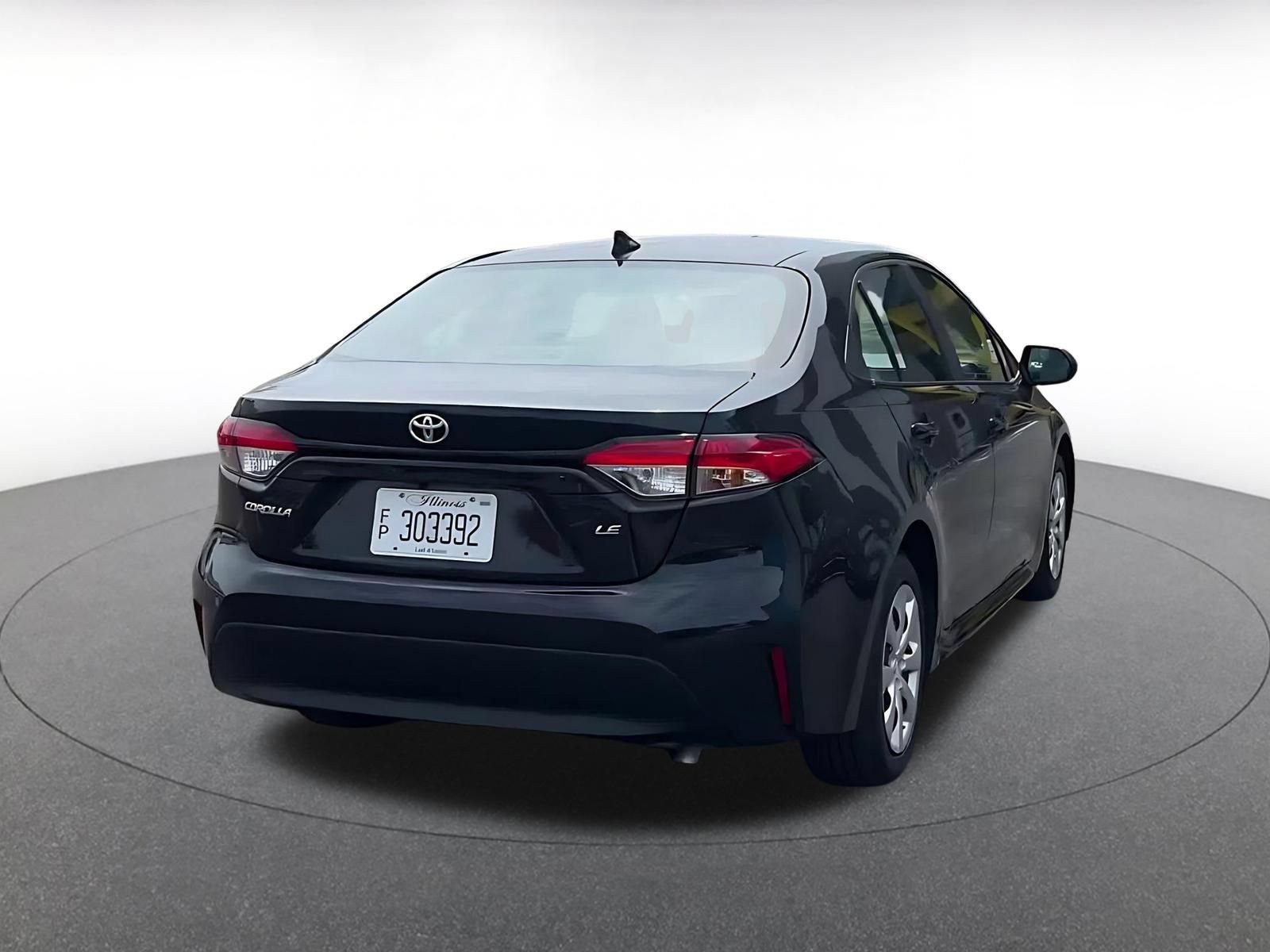 Used 2025 Toyota Corolla LE FWD image 14