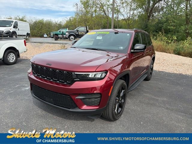Certified 2022 Jeep Grand Cherokee Altitude image 1