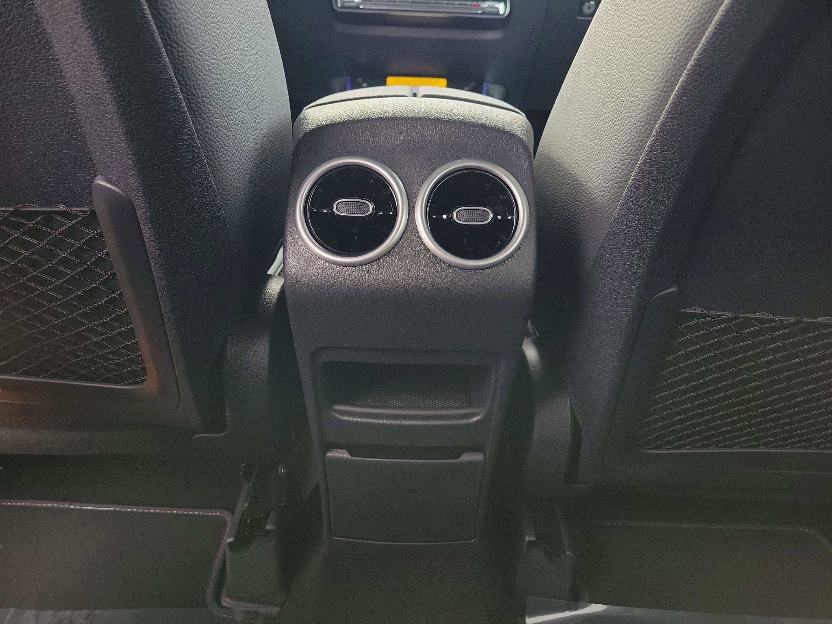 Certified 2026 Mercedes-Benz GLB 250 GLB 250 image 8