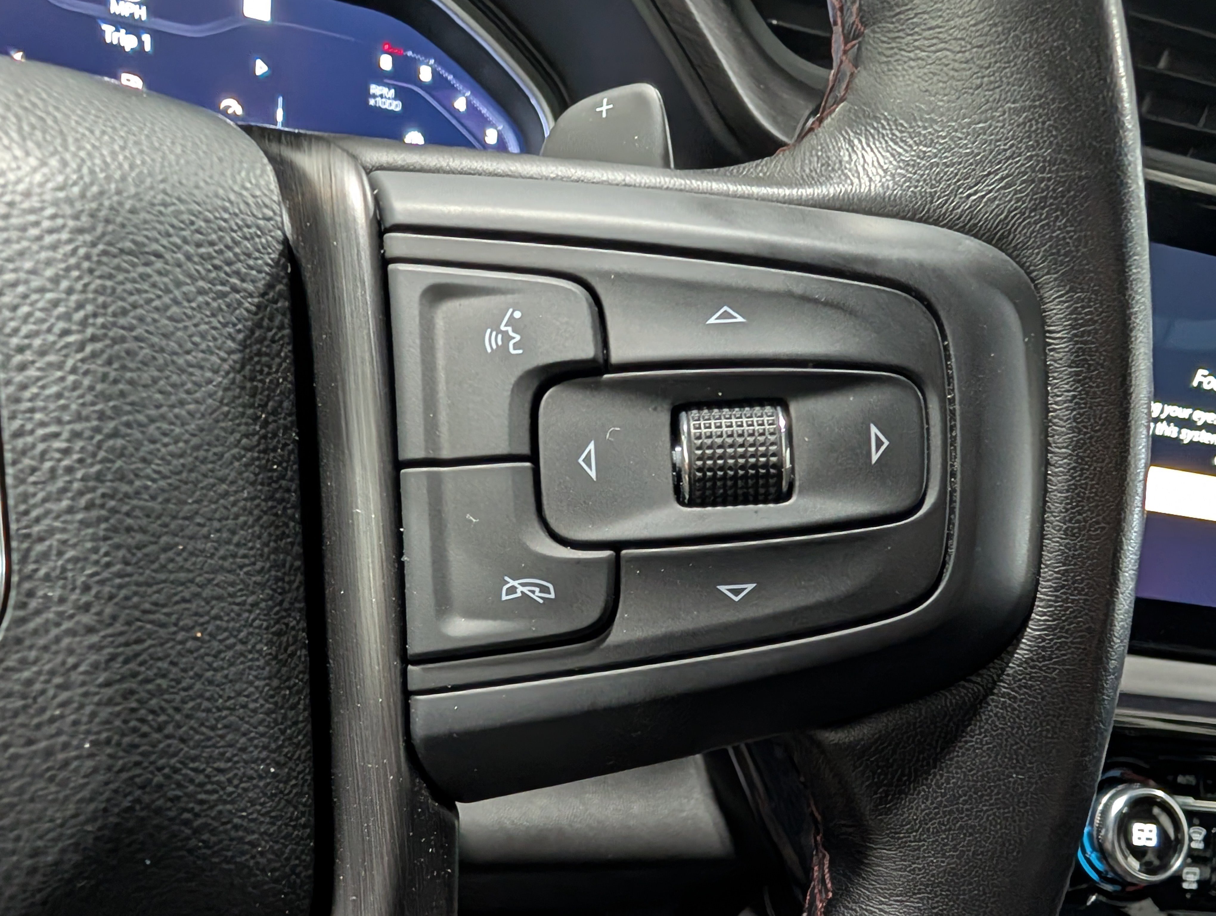 Used 2023 GMC Sierra 1500 AT4X image 24