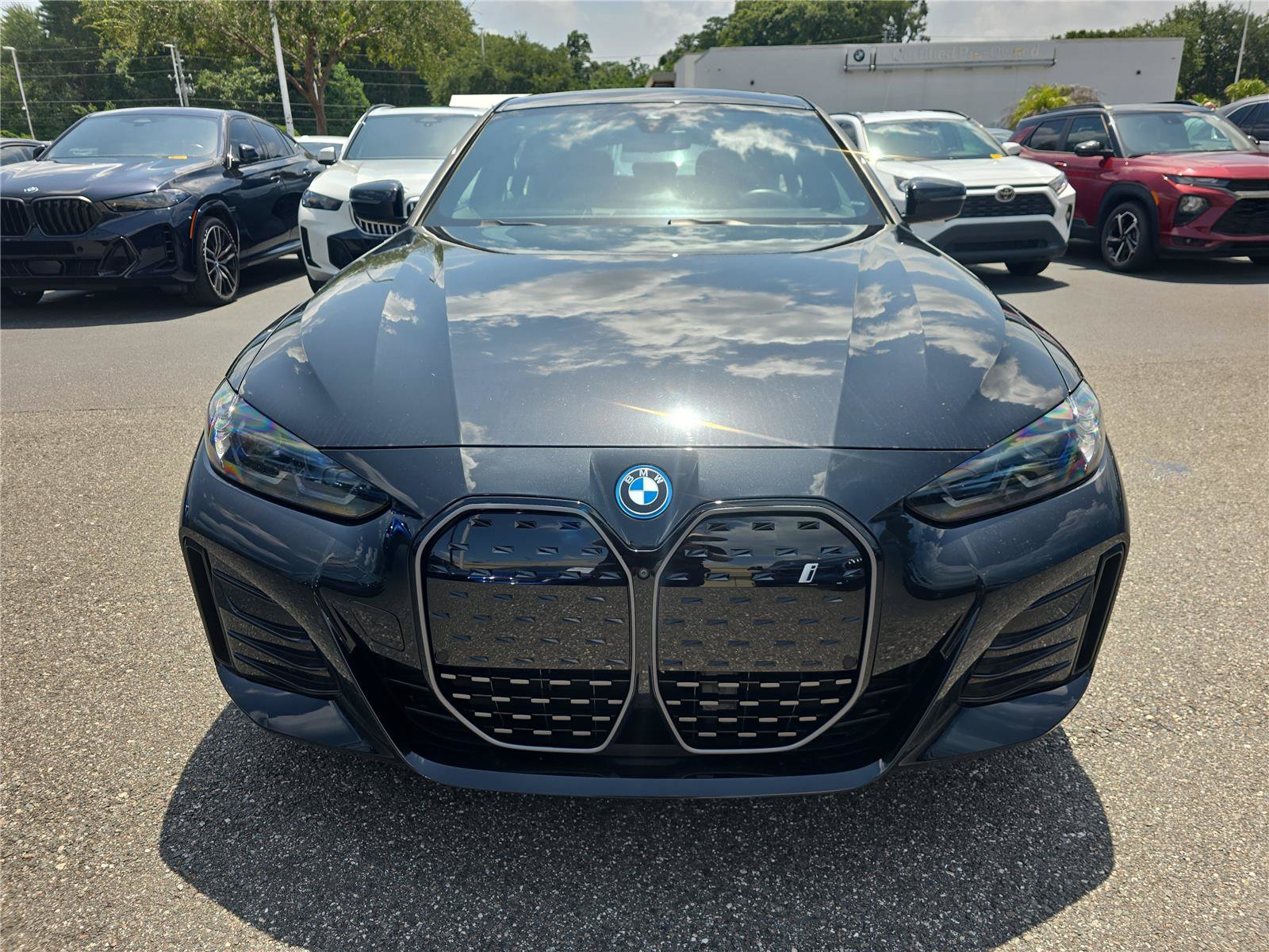 Used 2023 BMW i4 eDrive40 w/ M Sport Package RWD image 7