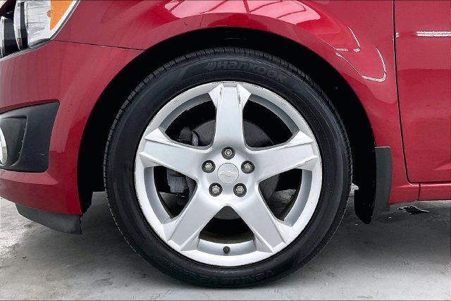 Used 2014 Chevrolet Sonic LTZ w/ Fun and Sun Package FWD image 10