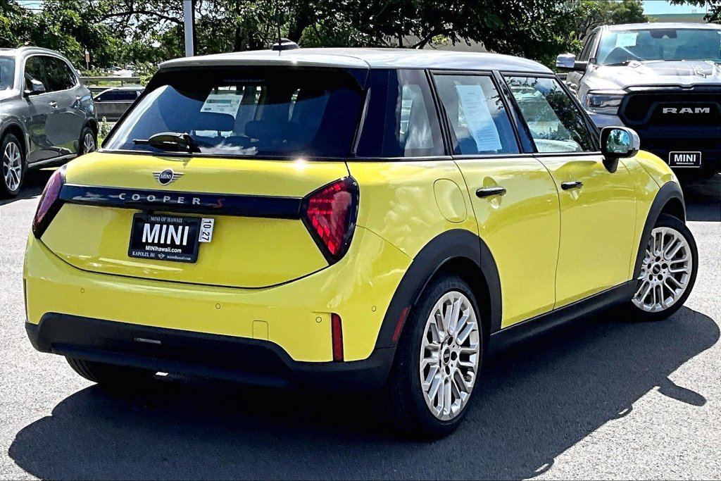 Used 2026 MINI Cooper S FWD image 12
