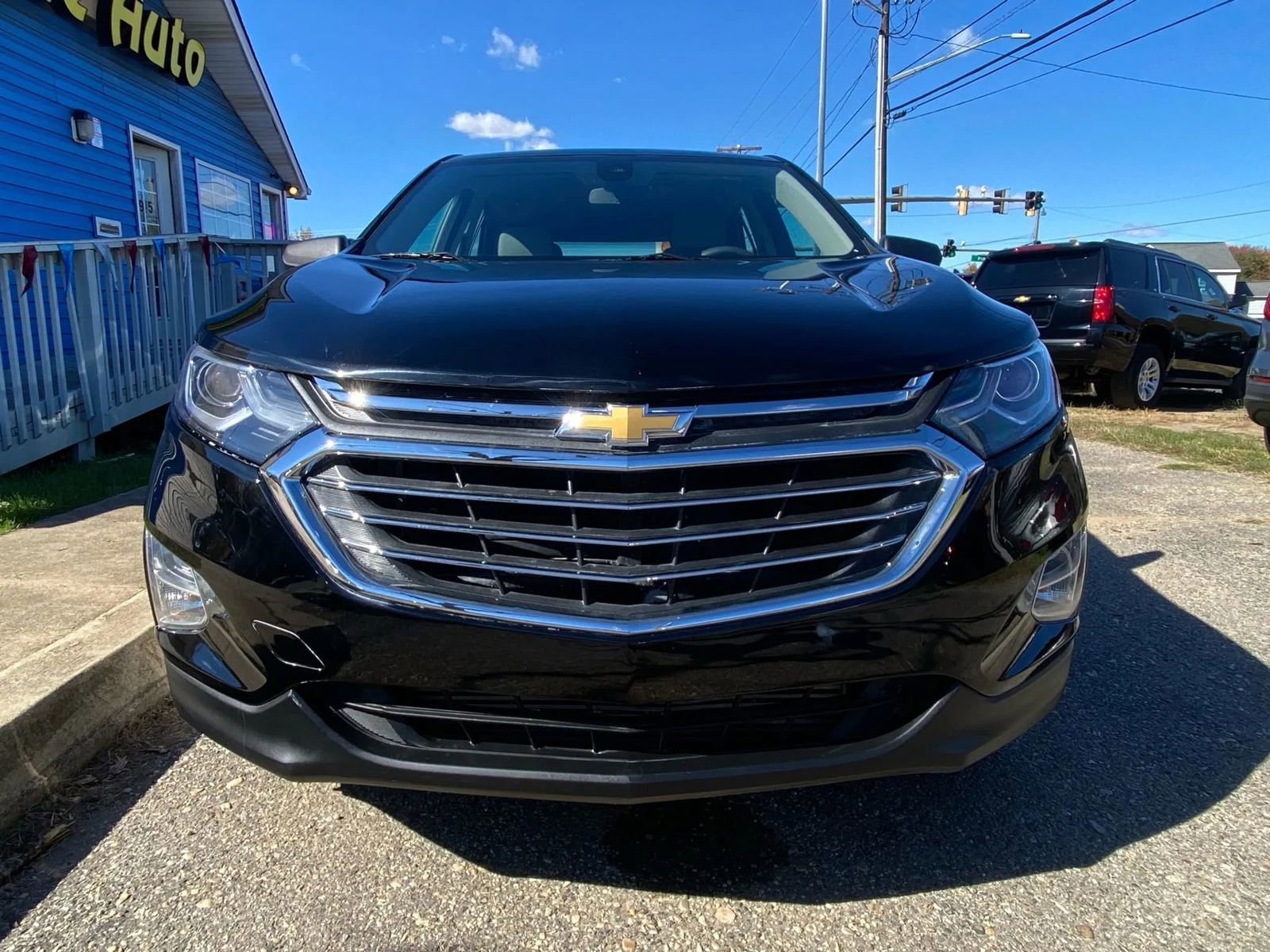 Used 2021 Chevrolet Equinox LS image 3