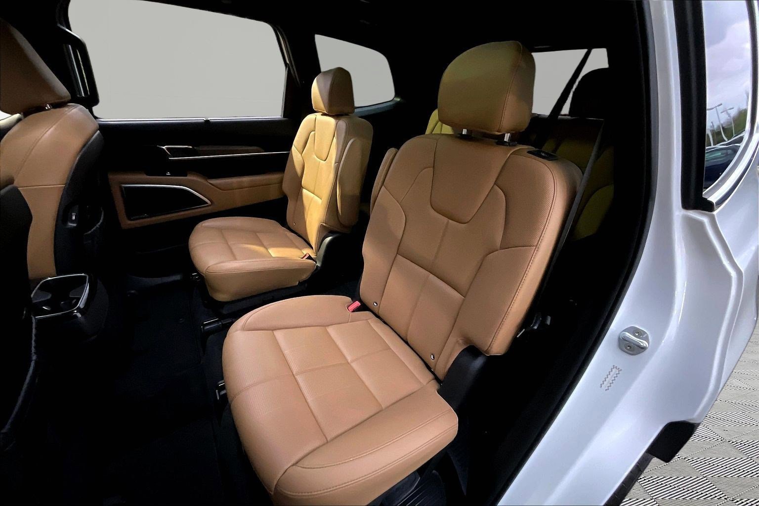 Used 2020 Kia Telluride SX image 22