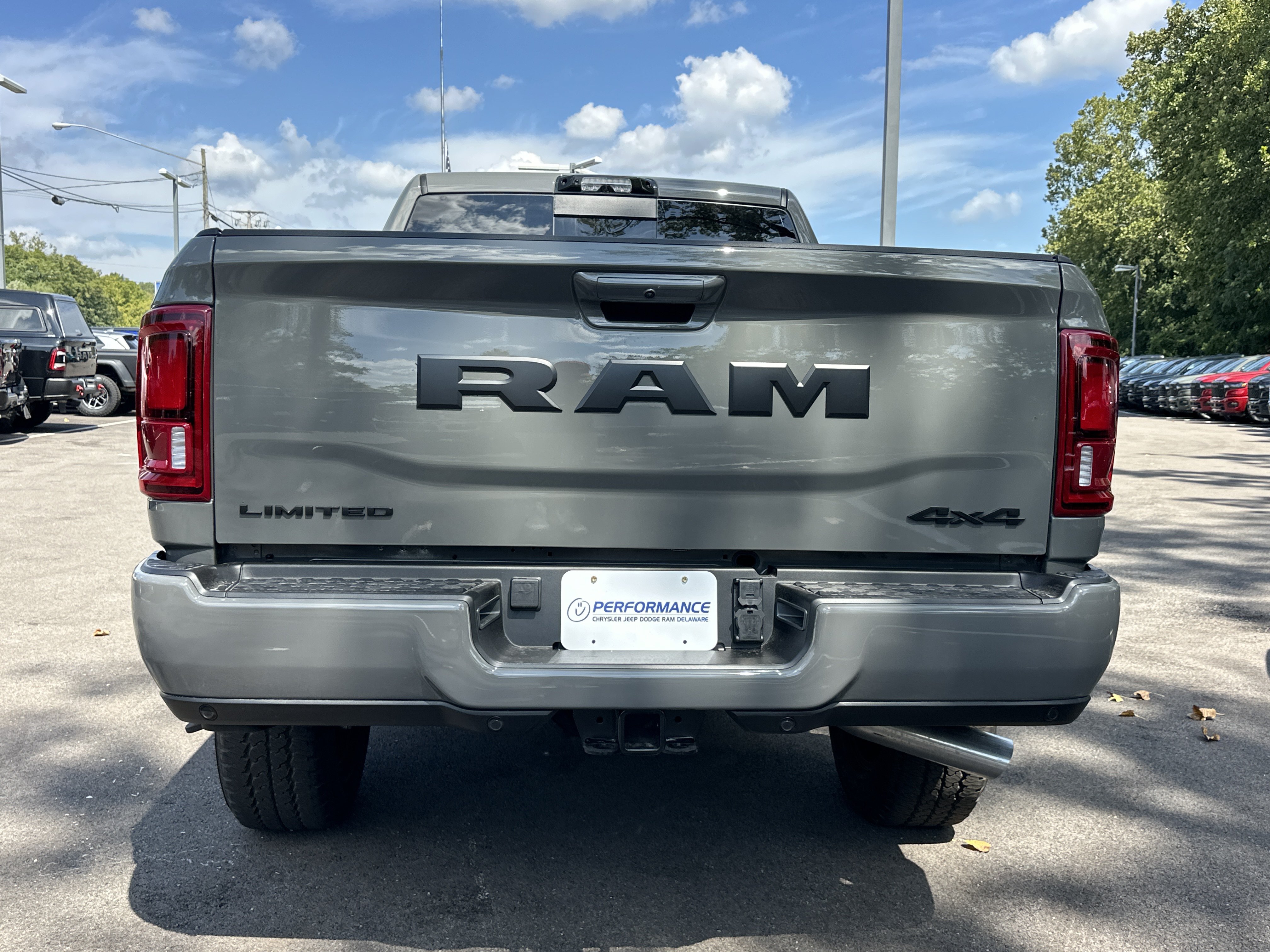 New 2027 RAM 2500 Limited AWD/4WD image 19