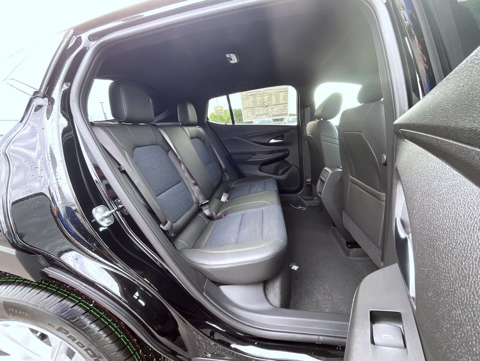New 2026 Buick Envista Sport Touring w/ Convenience I Package FWD image 18