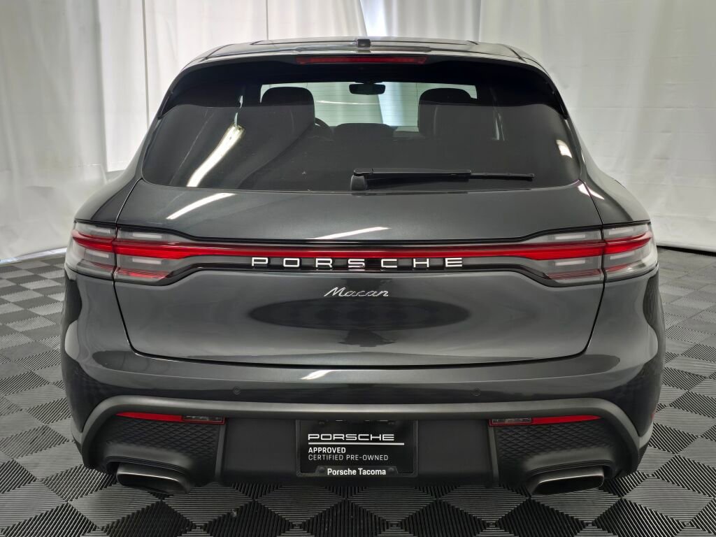 Certified 2025 Porsche Macan image 6