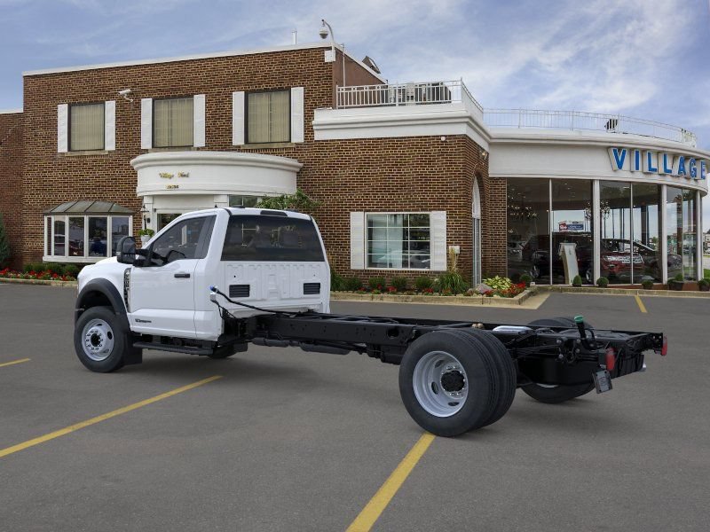 New 2025 Ford F600 4x4 Regular Cab Super Duty image 4