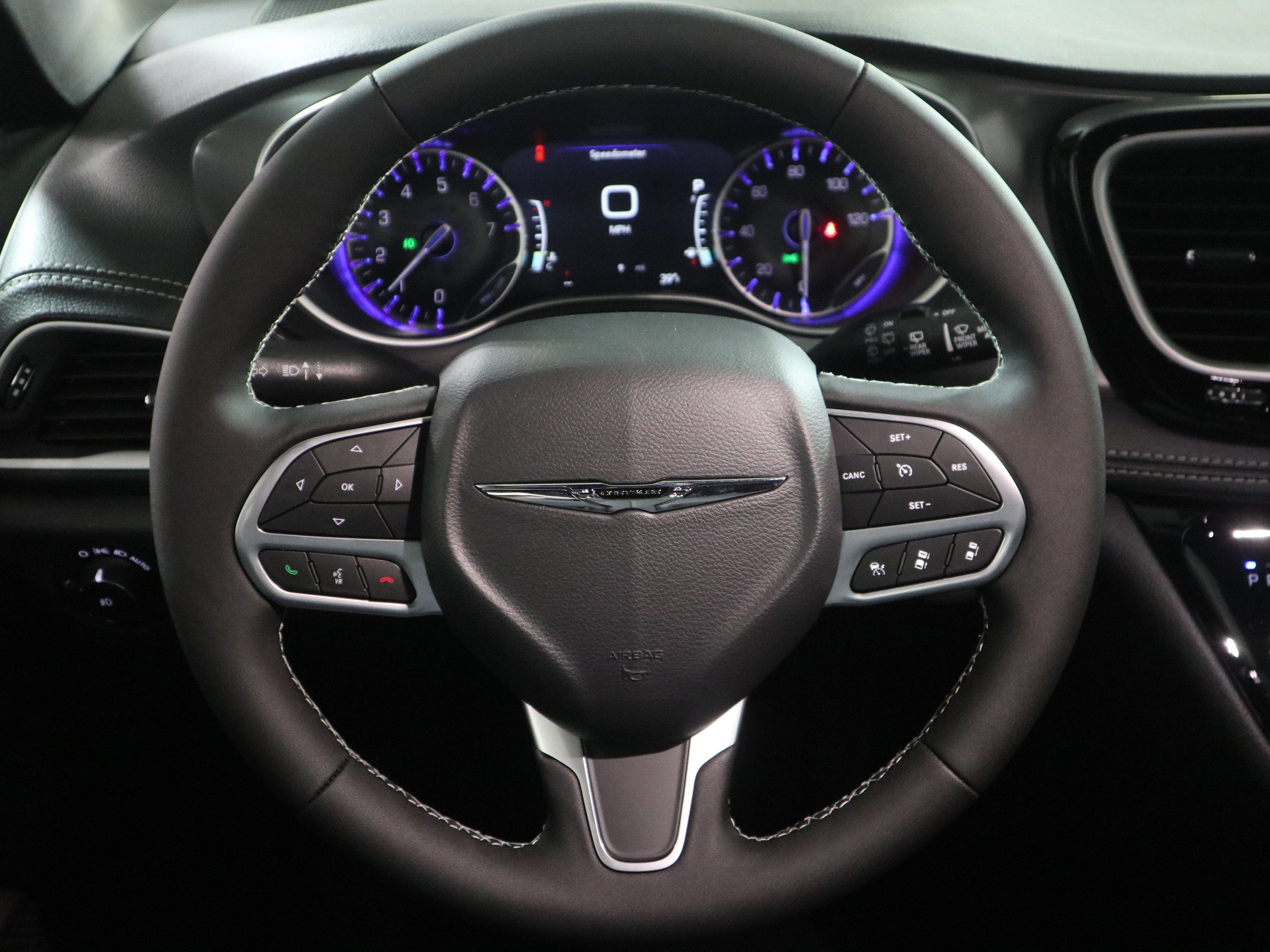 New 2026 Chrysler Pacifica Select image 17