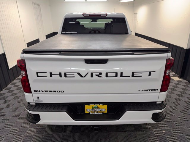 Used 2023 Chevrolet Silverado 1500 Custom w/ LPO, Dark Essentials Package AWD/4WD image 31