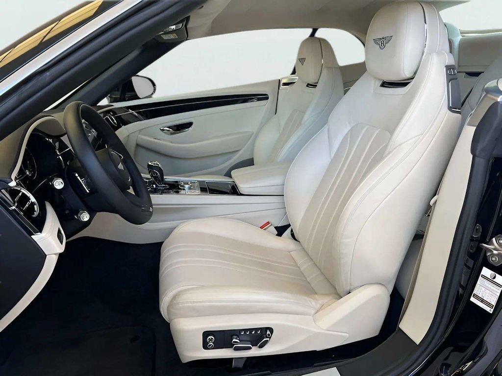 Used 2022 Bentley Continental GT AWD/4WD image 20