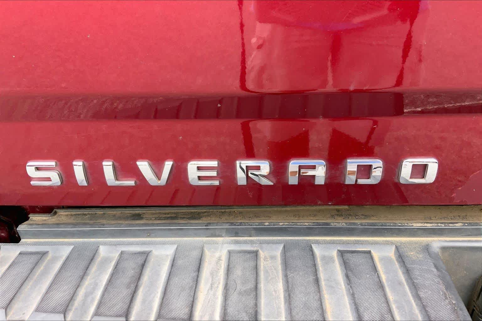 Used 2016 Chevrolet Silverado 1500 LT w/ All Star Edition AWD/4WD image 10