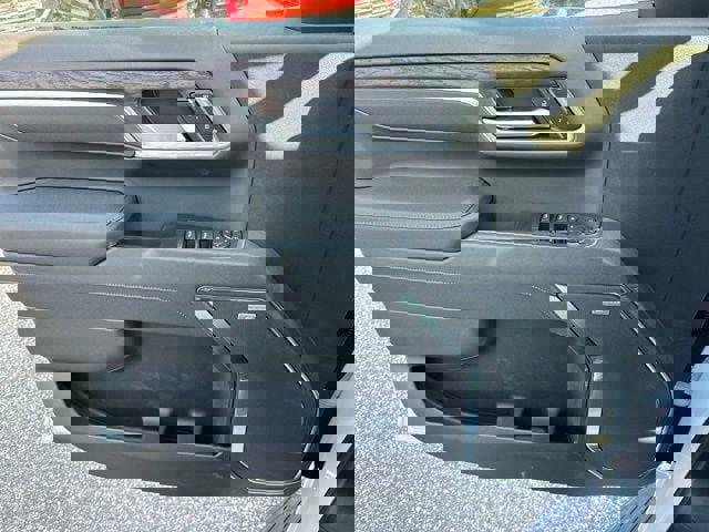 New 2026 GMC Sierra 1500 SLT w/ SLT Premium Package image 45