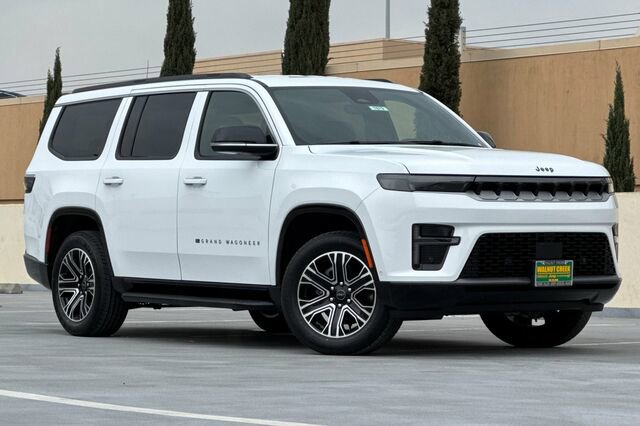 New 2026 Jeep Grand Wagoneer 4WD image 2