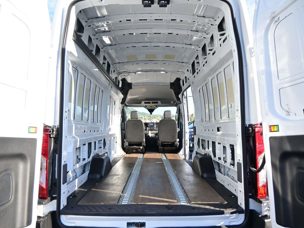 Used 2024 Ford Transit 350 148 High Roof Extended image 25