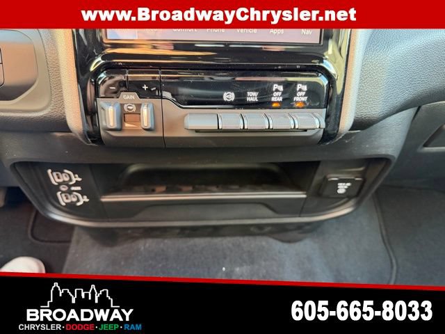 New 2026 RAM 2500 Tradesman AWD/4WD image 18