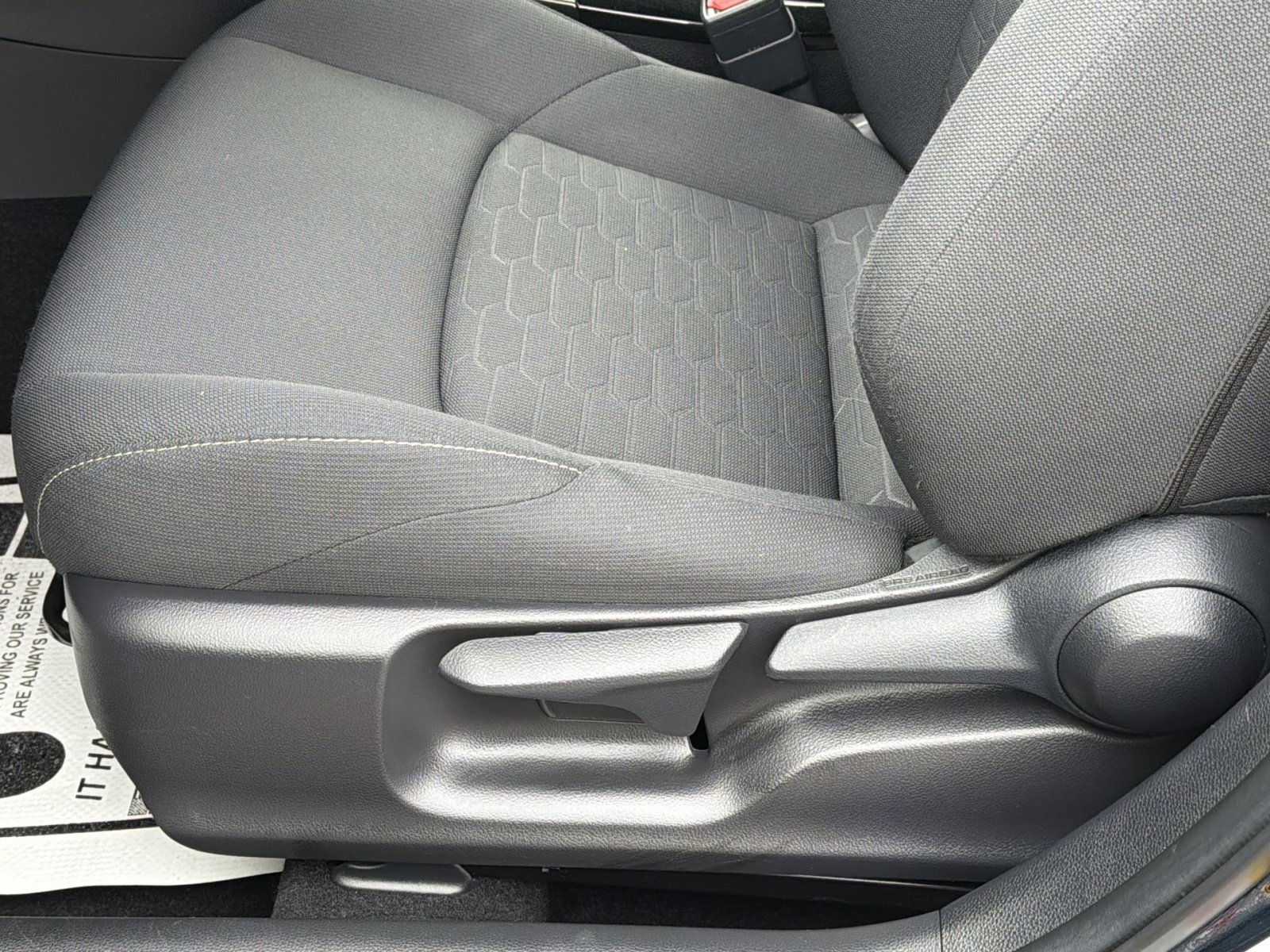 Used 2019 Toyota Corolla SE image 14