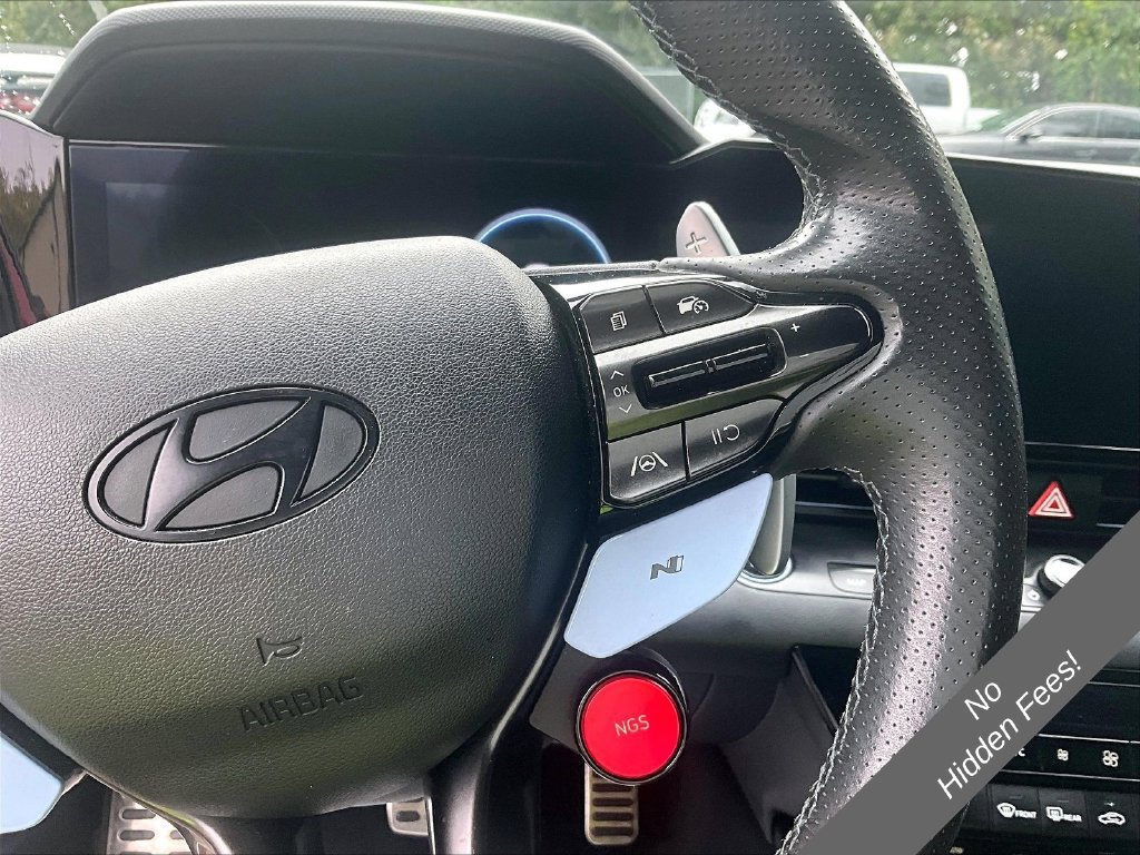Used 2024 Hyundai Elantra N FWD image 17