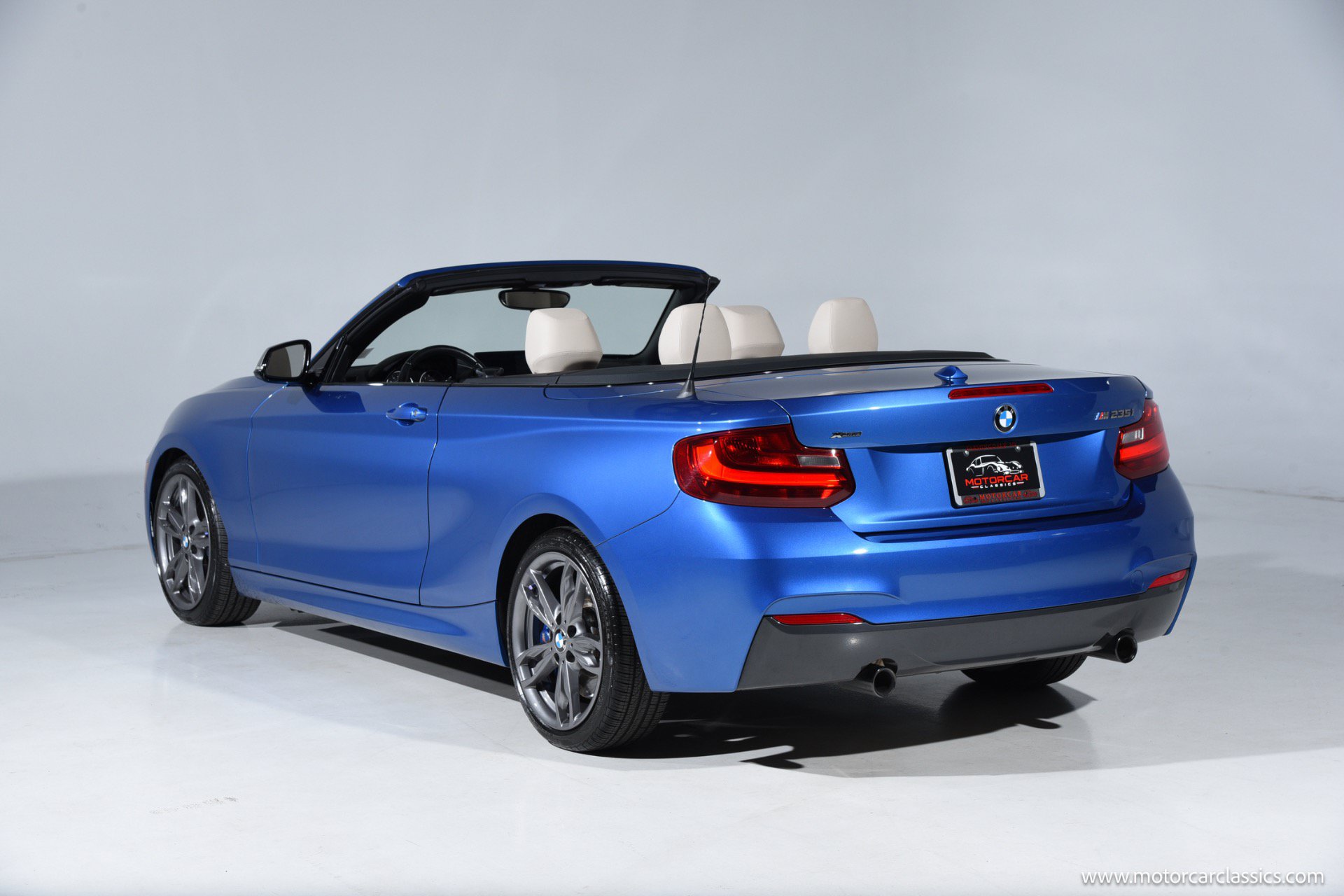 Used 2016 BMW M235i xDrive Convertible AWD/4WD image 5