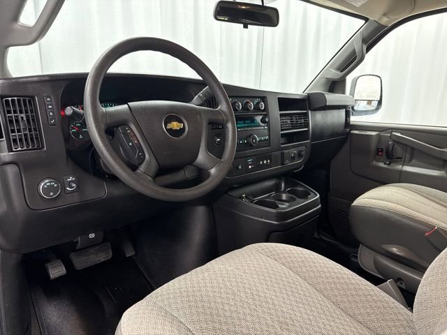 Used 2017 Chevrolet Express 3500 LT w/ LT Preferred Equipment Group image 11