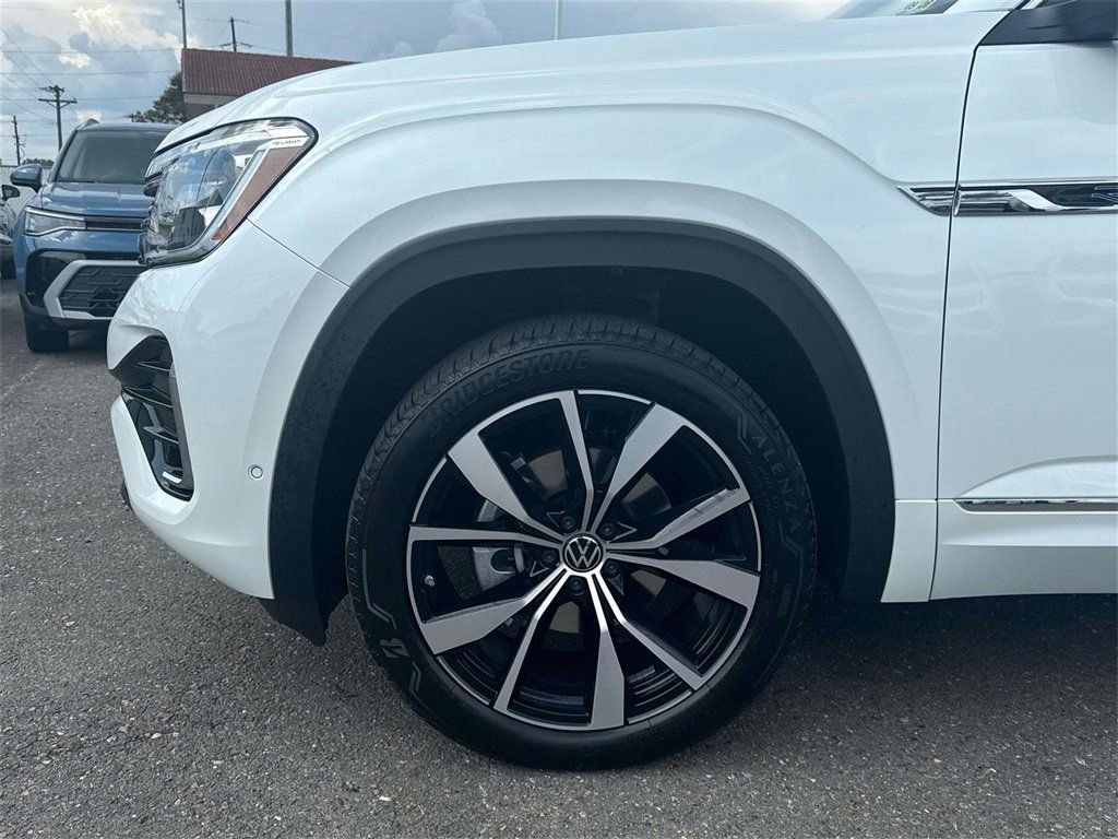 New 2026 Volkswagen Atlas SEL Premium R-Line image 5