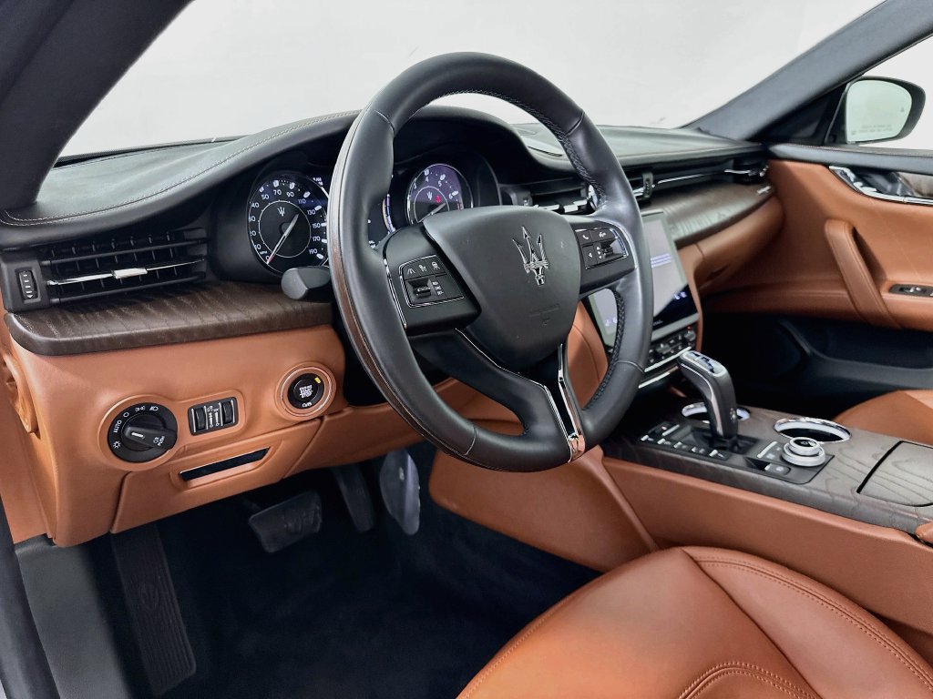 Used 2022 Maserati Quattroporte GT RWD image 9