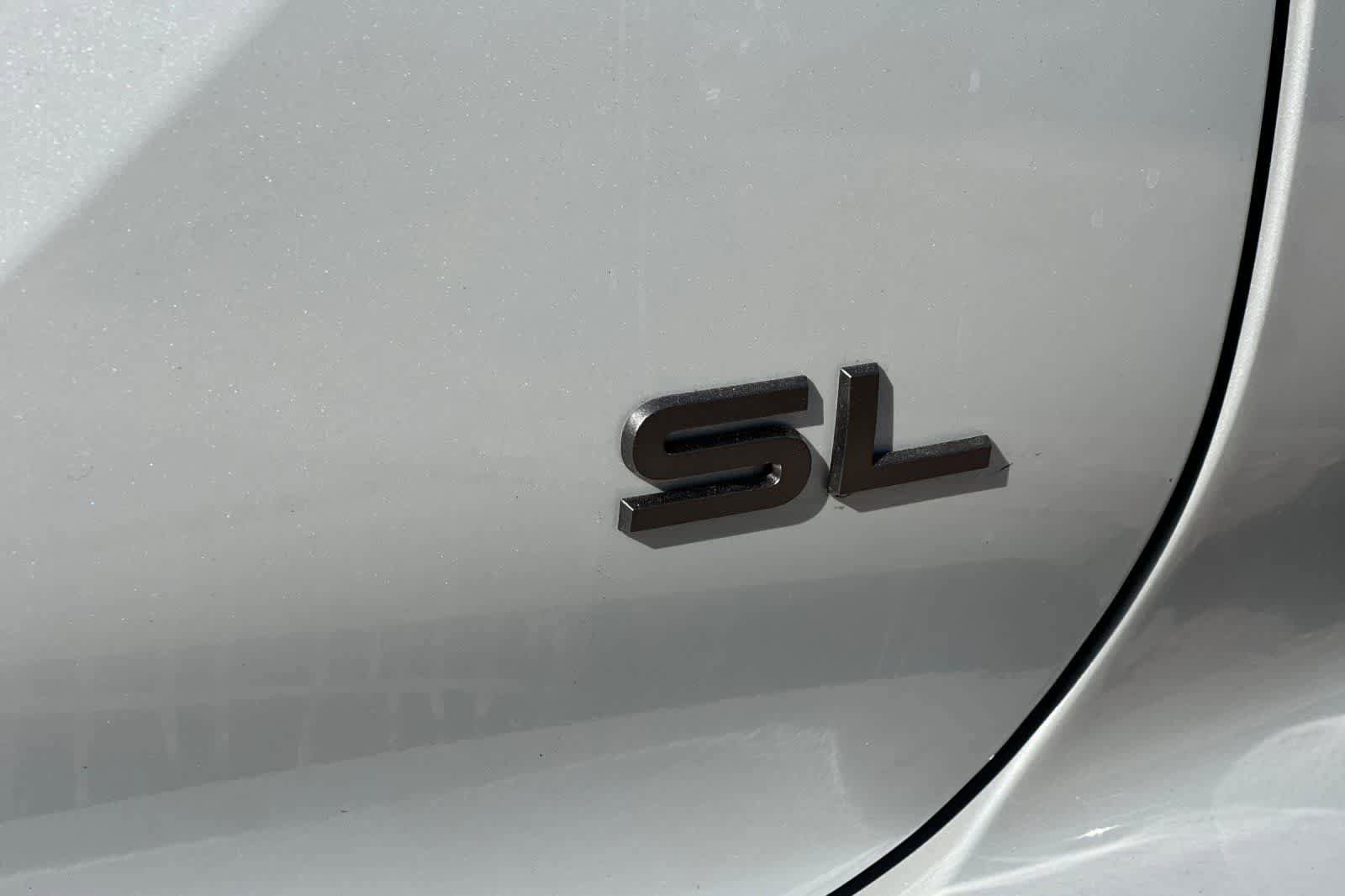New 2026 Nissan Rogue SL AWD/4WD image 17