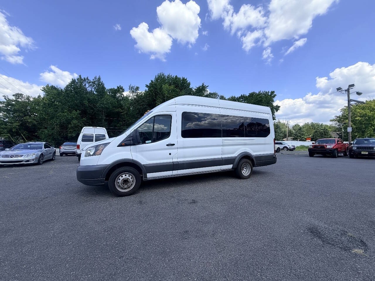 Used 2016 Ford Transit 350 XL RWD image 48