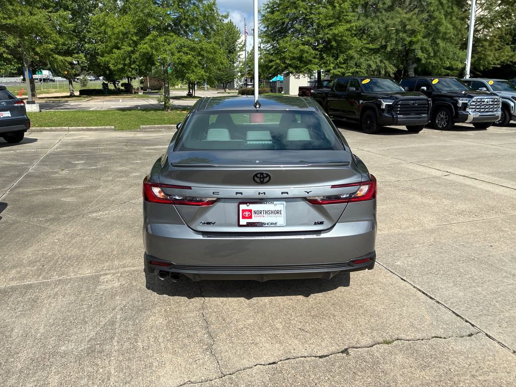 New 2026 Toyota Camry SE FWD image 5