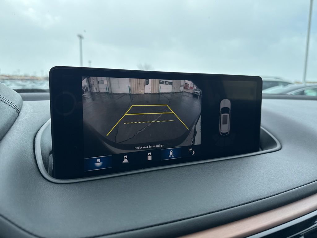 Certified 2024 Acura MDX SH-AWD w/ Technology Package image 23