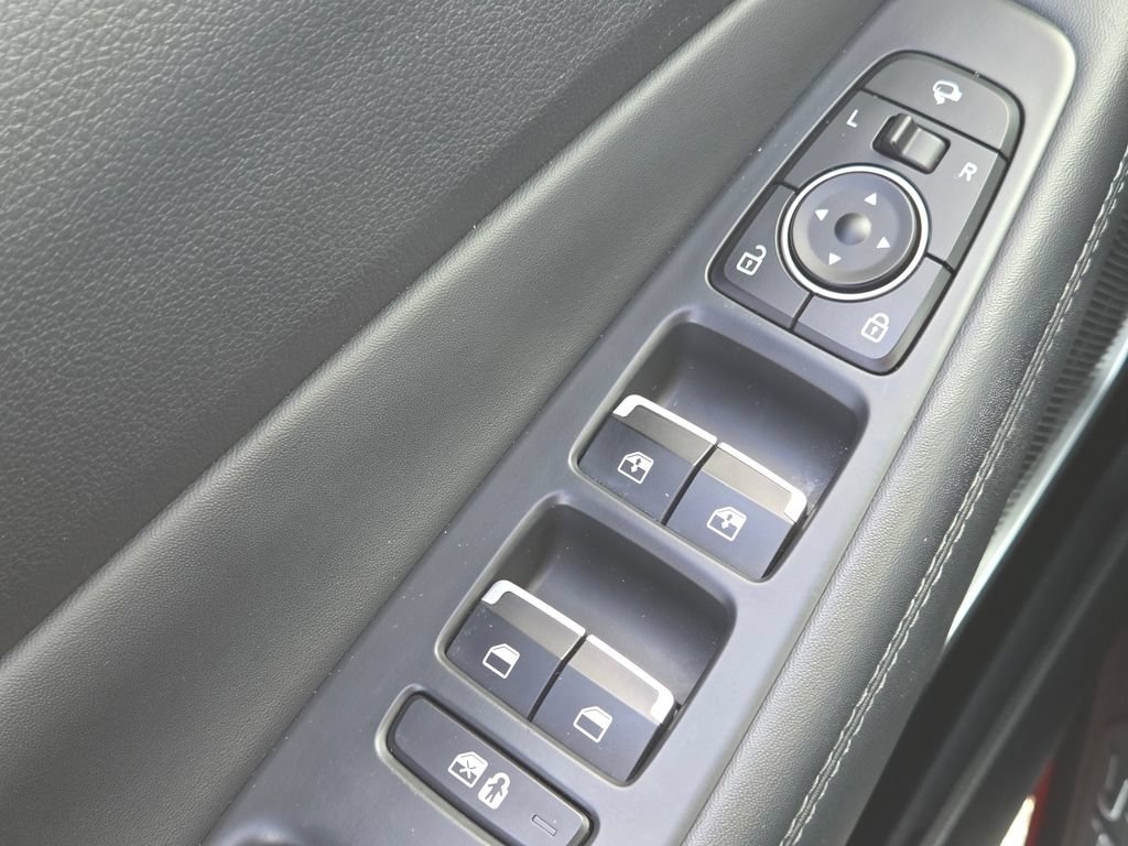 Used 2021 Hyundai Santa Fe Limited FWD image 38