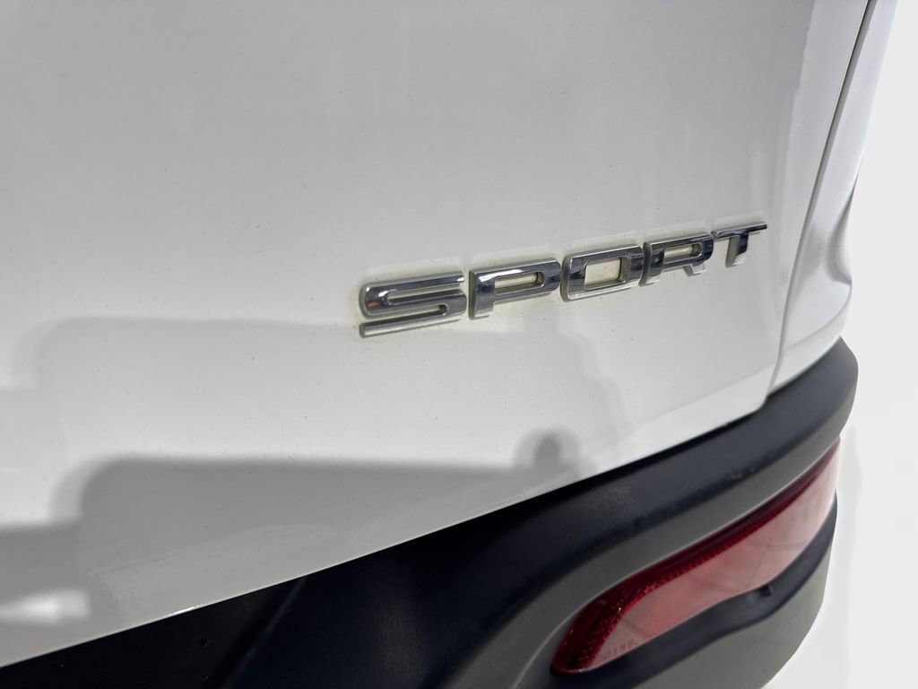 Used 2017 Jeep Cherokee Sport image 23