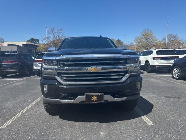 Used 2018 Chevrolet Silverado 1500 High Country image 2