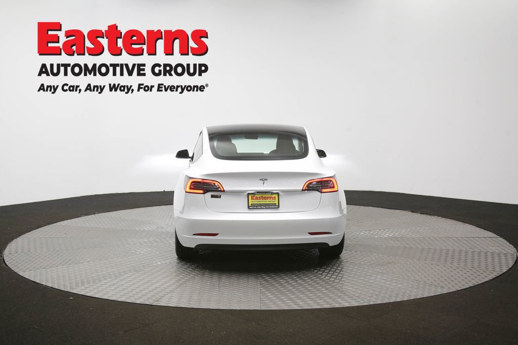 Used 2022 Tesla Model 3 Standard Range image 31