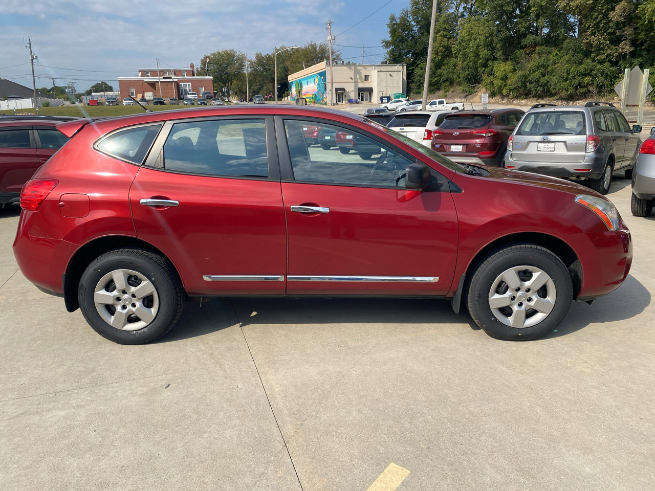 Used 2013 Nissan Rogue S image 5