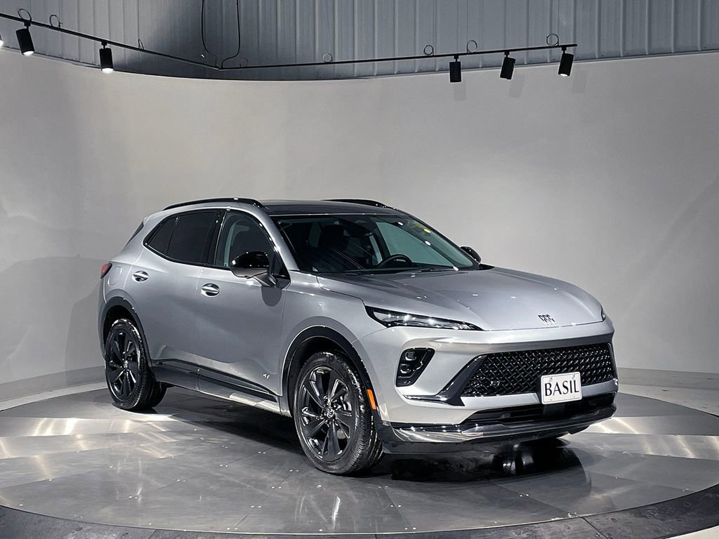 Used 2025 Buick Envision Sport Touring image 37