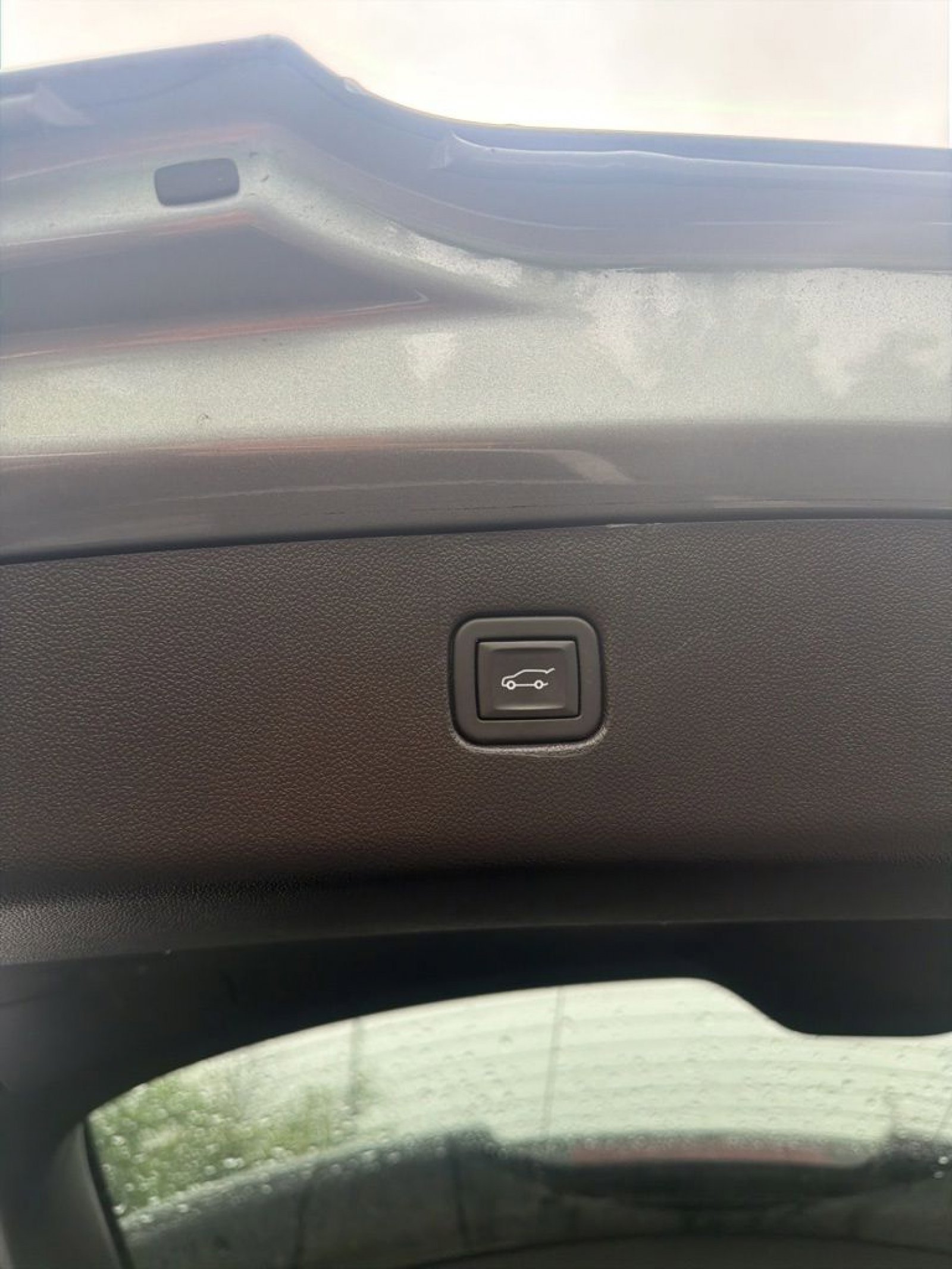 Used 2024 Chevrolet Blazer LT w/ Convenience Package FWD image 28