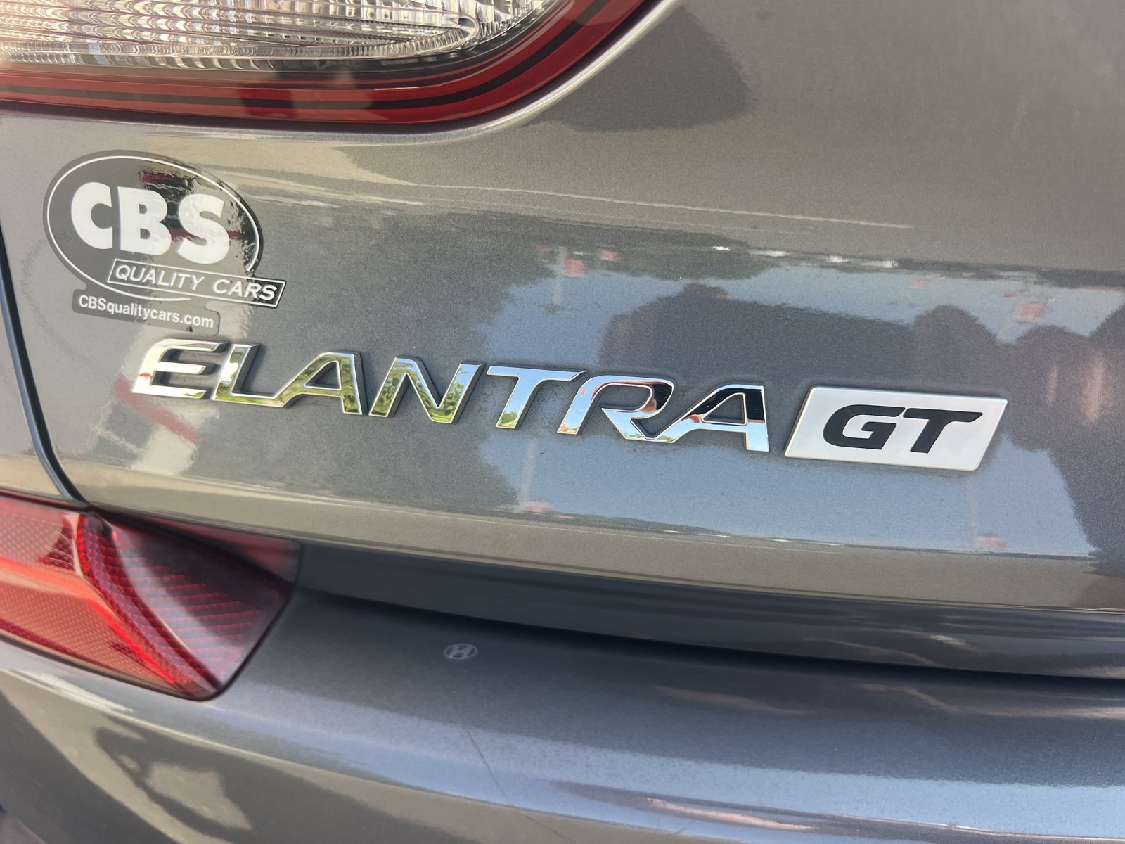 Used 2019 Hyundai Elantra GT N Line FWD image 33