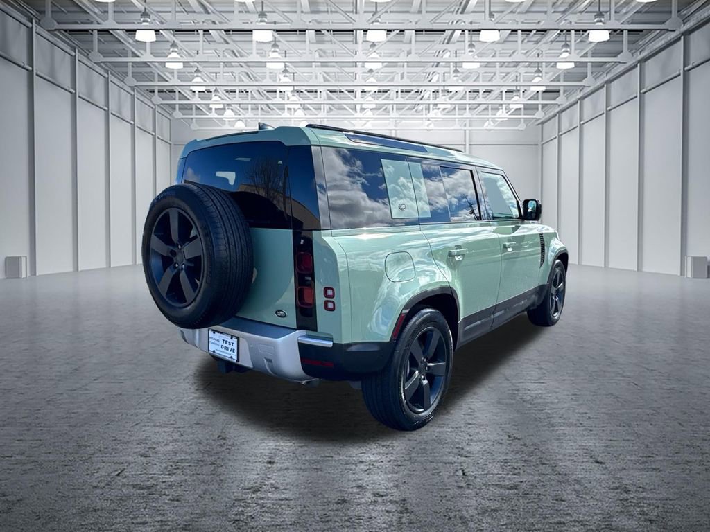 Used 2023 Land Rover Defender 110 75th Limited Edition image 7