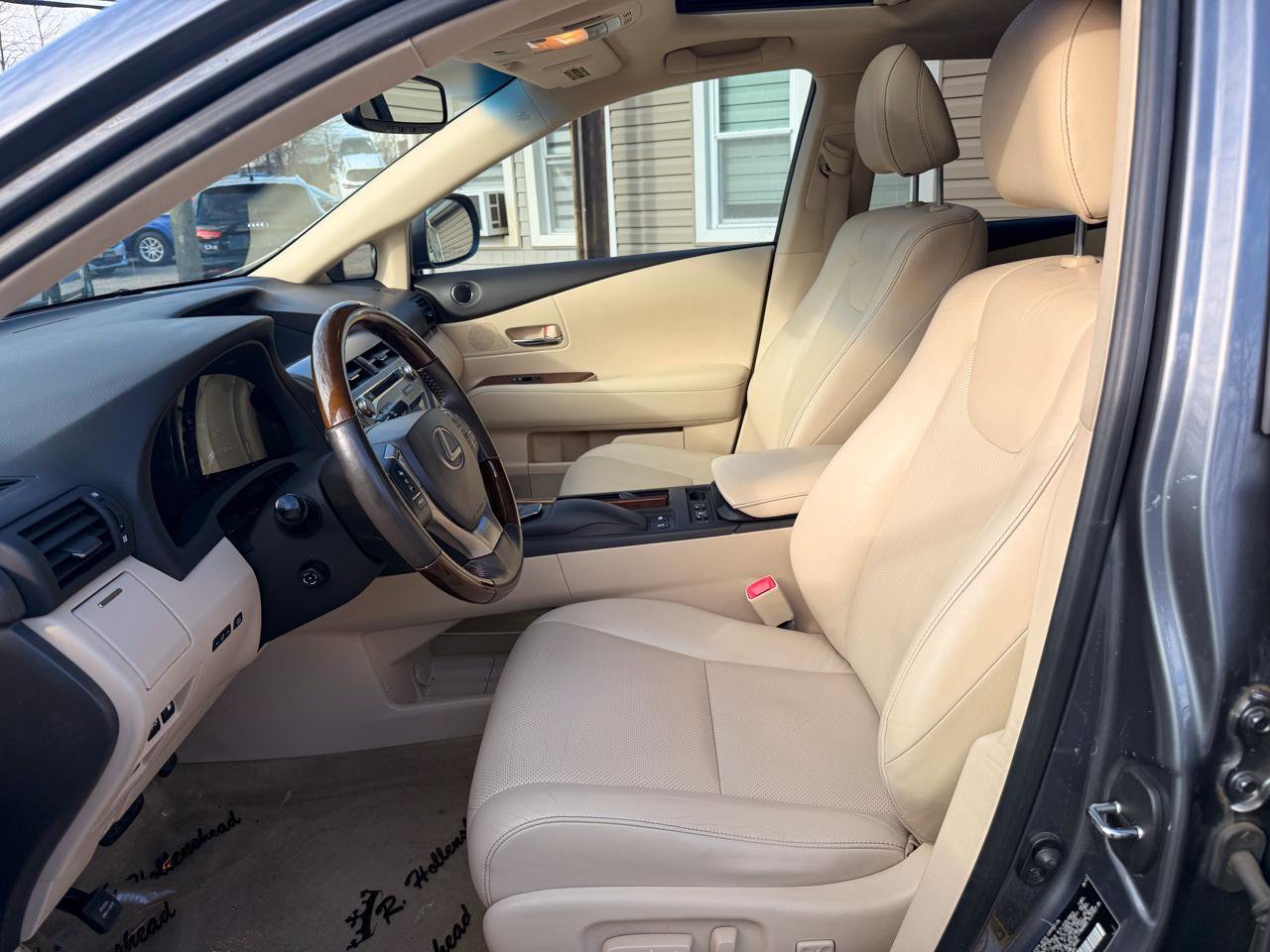 Used 2013 Lexus RX 450h AWD 4dr Hybrid w/ Navigation Pkg image 19