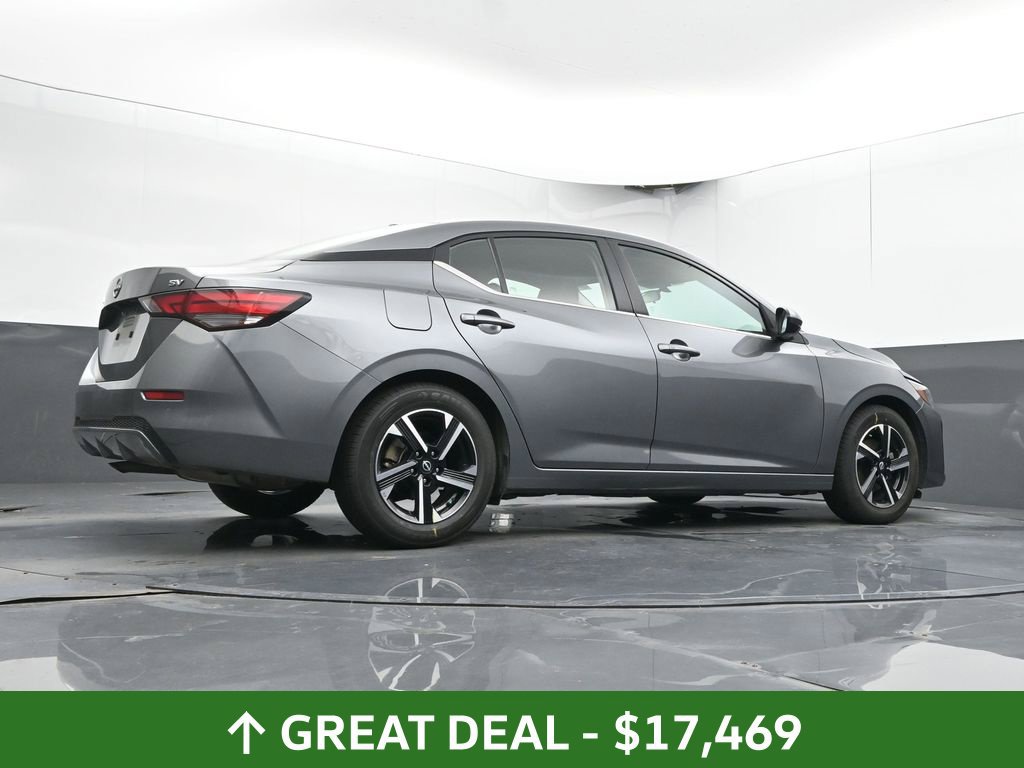 Used 2024 Nissan Sentra SV FWD image 45