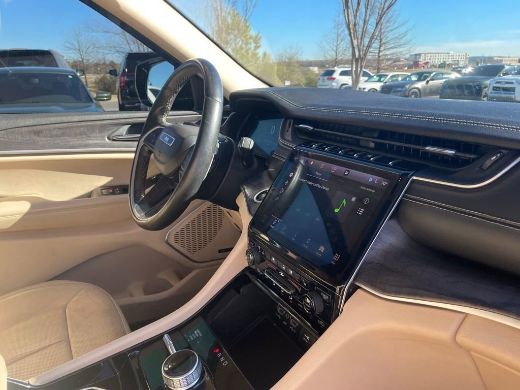 Used 2021 Jeep Grand Cherokee L Limited w/ Luxury Tech Group II image 30