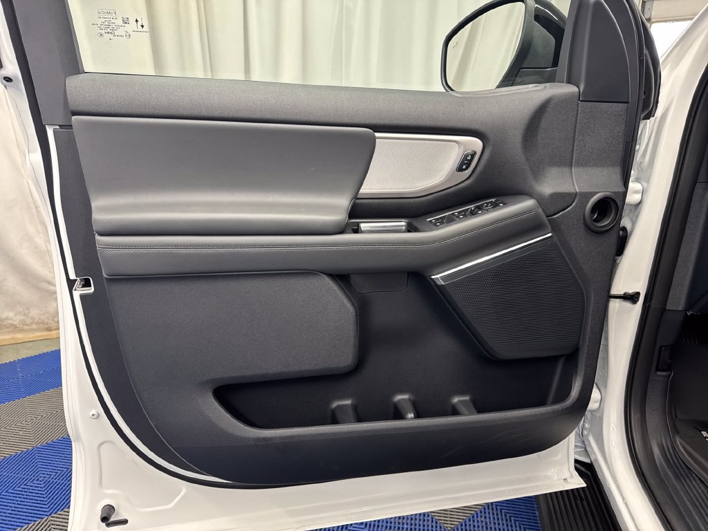 New 2027 Ford Expedition Active AWD/4WD image 11