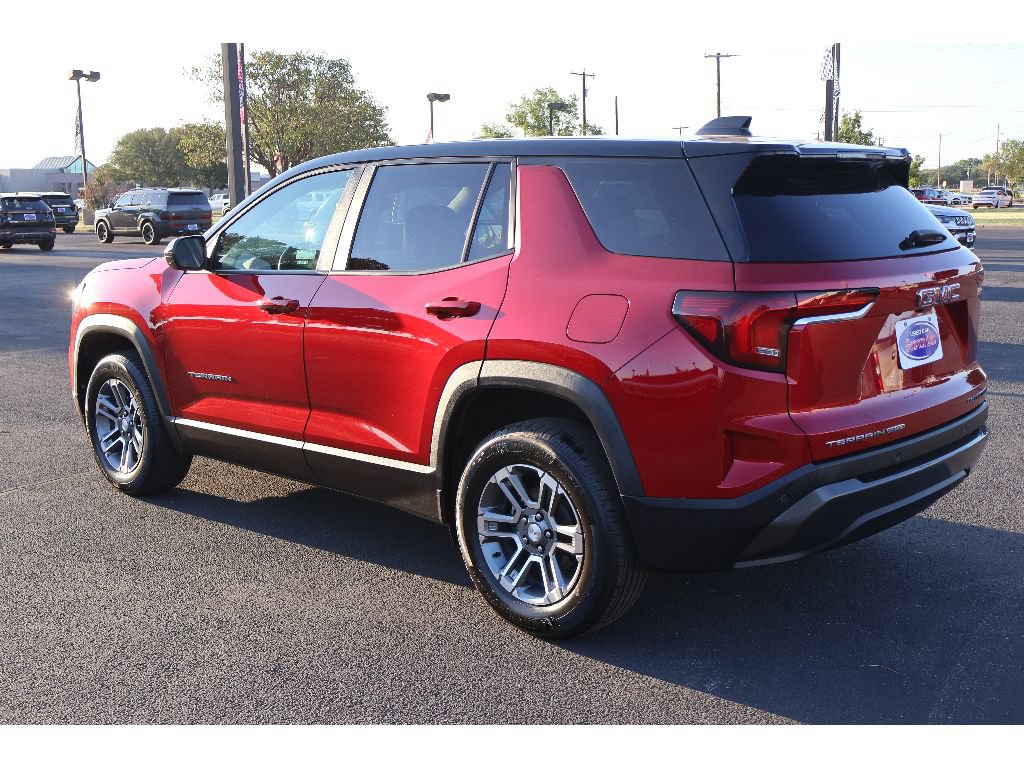 Used 2025 GMC Terrain Elevation AWD/4WD image 17
